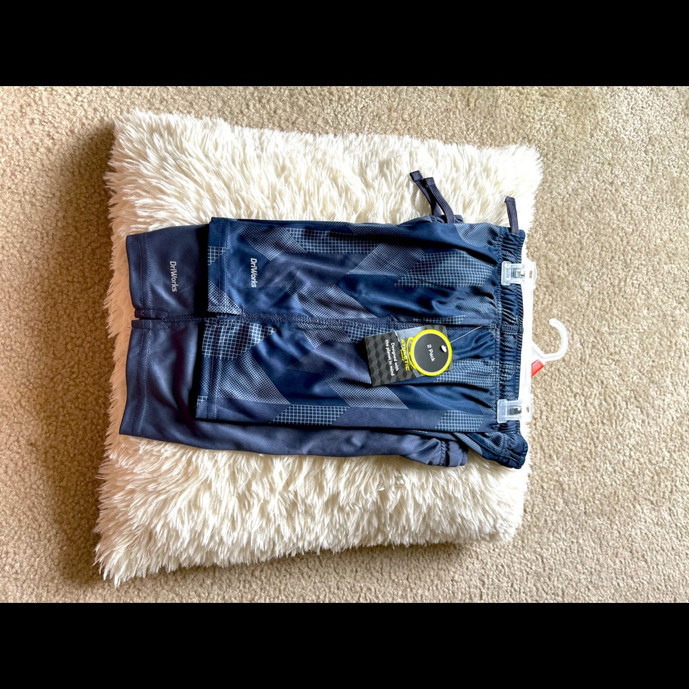 Athletic 2 pack shorts size 8